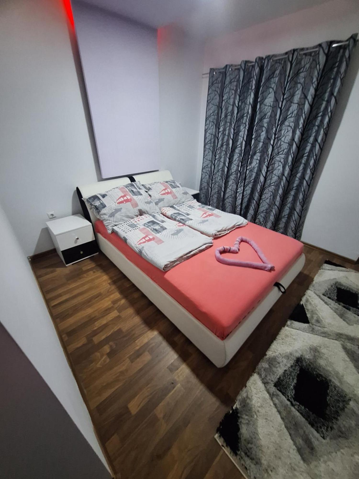 Apartmani Lana SJJ Eksteriør billede