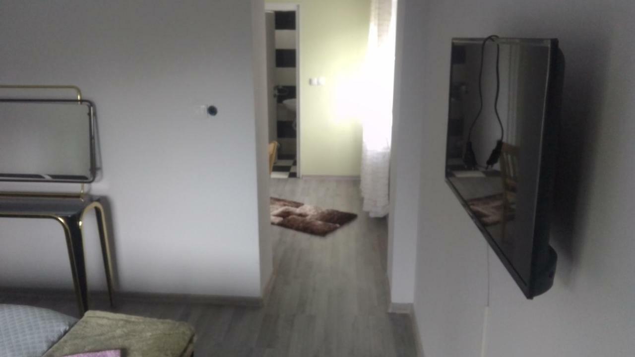 Apartmani Lana SJJ Eksteriør billede